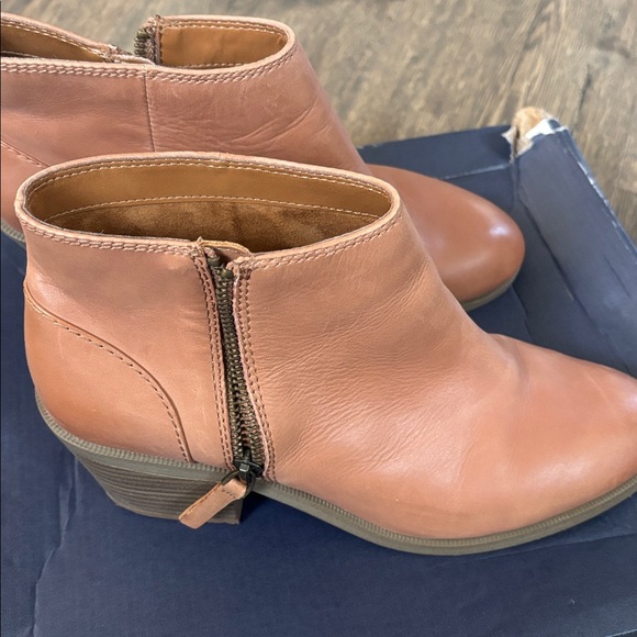 Leather Gap booties in excellent condition - Picture 7 of 12
